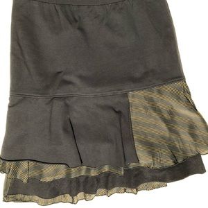 Neesh by D.A.R. Ruffle Skirt sz 1
